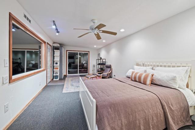 17920 Berta Canyon Road, Salinas CA: https://media.crmls.org/mediaz/5fd66c20-9b94-4729-bf8c-03fc3db56d89.jpg