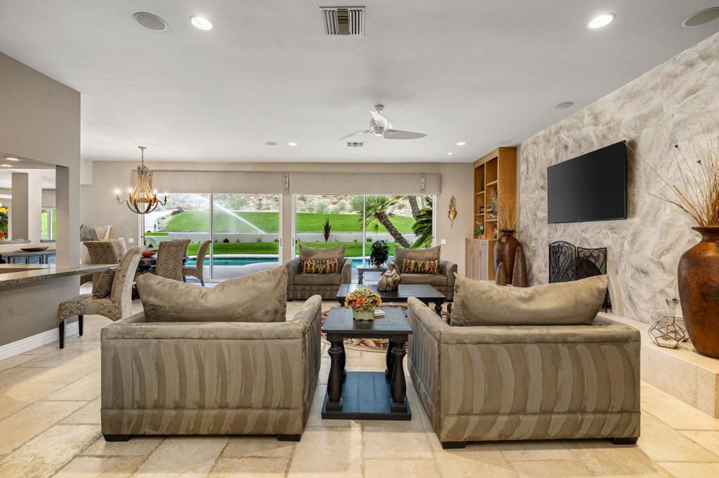 MLS #219138246DA image #12