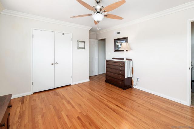 4737 Baylor Dr, San Diego CA: https://media.crmls.org/mediaz/5fd7e8ed-650b-444e-8cdf-384f74fa537c.jpg