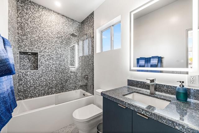 7-web-or-mls-068A7745