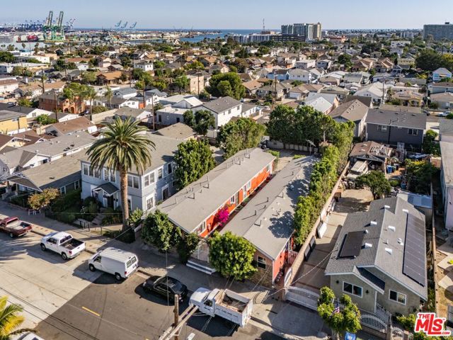 349 W Amar Street, San Pedro CA: https://media.crmls.org/mediaz/5fd9032b-de51-4920-8586-f9f92200887f.jpg