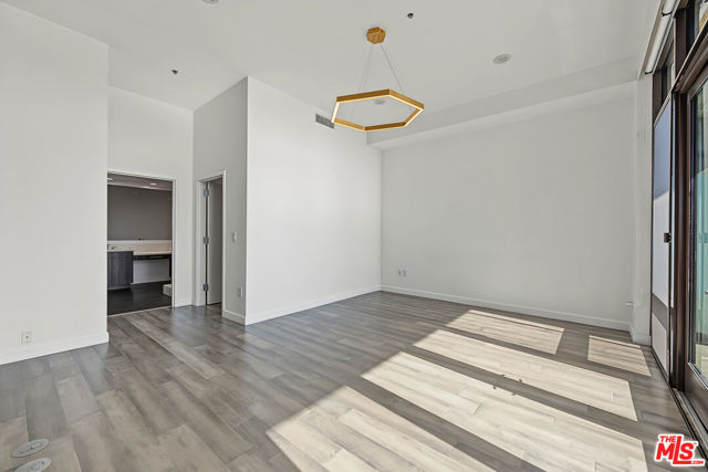 1111 South GRAND Avenue, PH6 photo 24