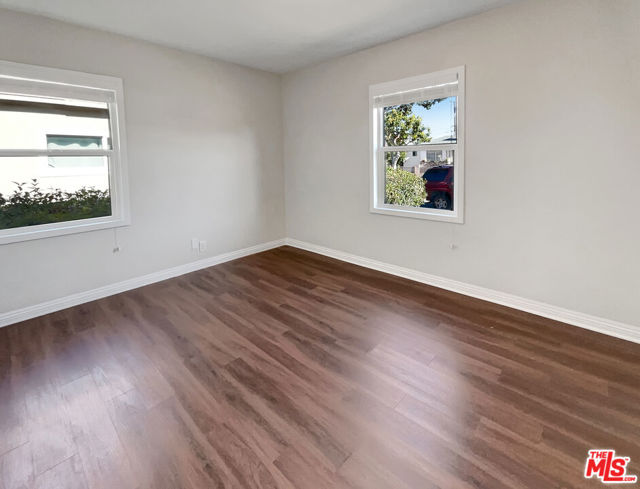 619 121st Street, Los Angeles, California 90059, 2 Bedrooms Bedrooms, ,1 BathroomBathrooms,Single Family Residence,For Sale,121st,24407465
