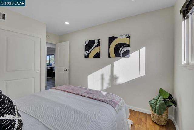 166 Madelia Place, San Ramon CA: https://media.crmls.org/mediaz/5fdb12e2-8f32-441a-baef-706346d116a5.jpg