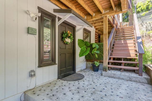 55 Hidden Meadow Lane, Scotts Valley CA: https://media.crmls.org/mediaz/5fdb5ff5-75b9-4d11-a1c8-2fb04e840781.jpg