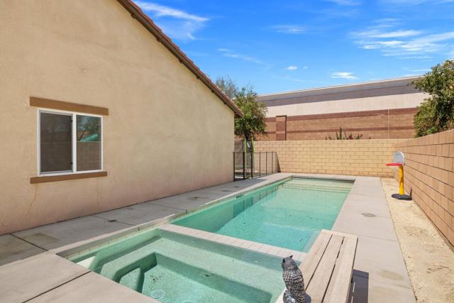 Image 39 of 49 For 42939 Cowboy Court