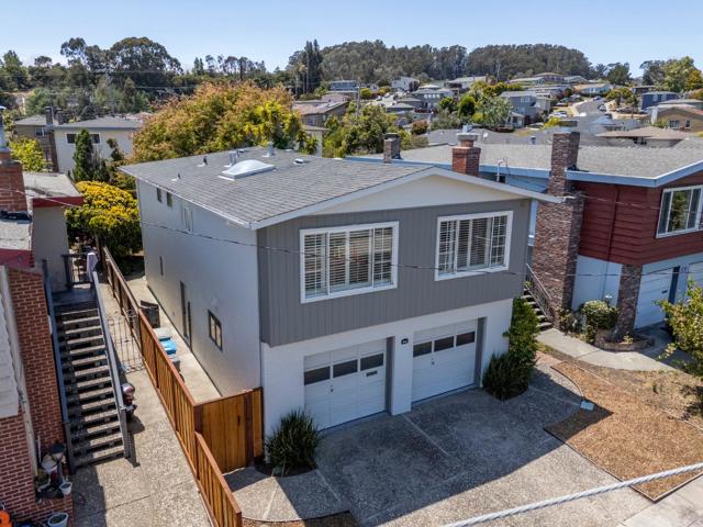 585 Maple Avenue, San Bruno CA: https://media.crmls.org/mediaz/5fdcaaf3-29be-44c6-8ac0-26b2aa03f38c.jpg