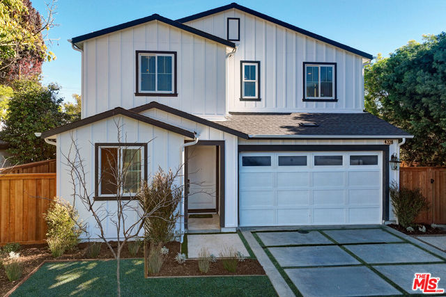 4328 Wilkinson Avenue, Studio City CA: https://media.crmls.org/mediaz/5fdd0967-51b8-40d6-9243-9e220d4b7984.jpg