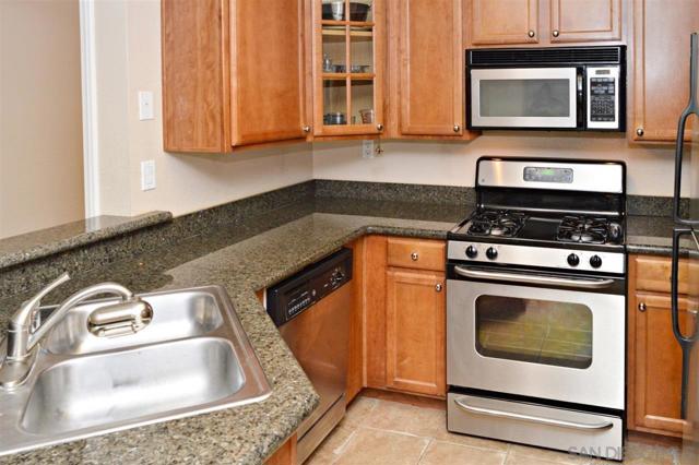 12655 Camino Mira Del Mar, San Diego CA: https://media.crmls.org/mediaz/5fdd4563-cac0-4c97-8231-763421ae621b.jpg