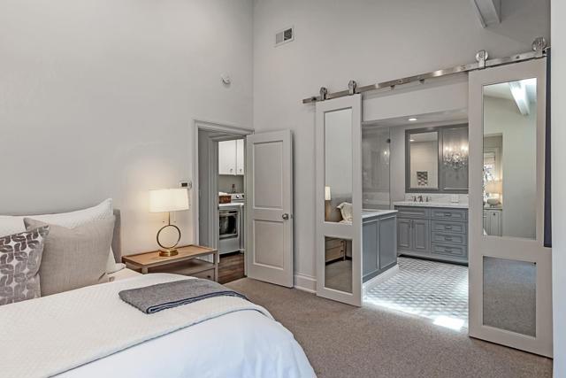 410 Sand Hill Circle, Menlo Park CA: https://media.crmls.org/mediaz/5fdd519b-d820-4fa2-9ebd-043d3fc2b9d2.jpg