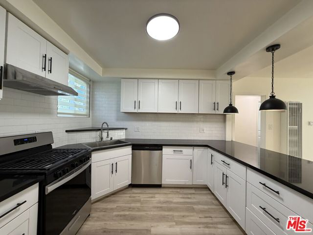 25226 Loytan Street, Torrance, California 90505, 2 Bedrooms Bedrooms, ,1 BathroomBathrooms,Residential Lease,Sold,Loytan,25575827