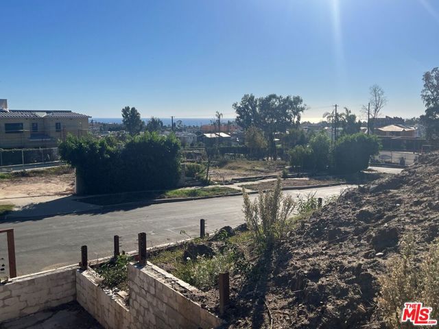14915 Bestor Boulevard photo 6