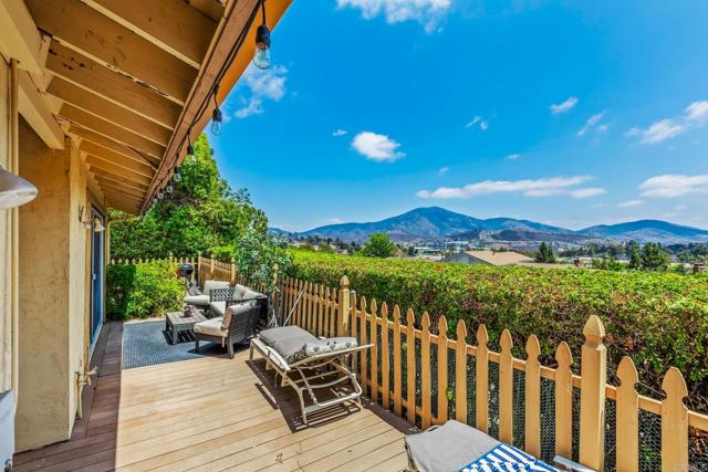 10065 Canyonview Court, Spring Valley CA: https://media.crmls.org/mediaz/5fe00133-0de5-4ce9-8d80-d8f56116a5f9.jpg