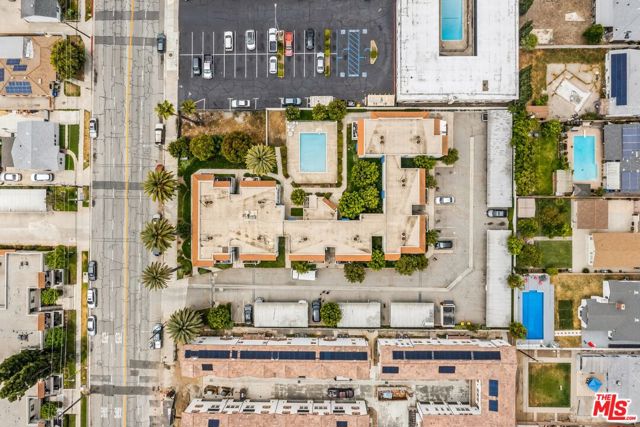 19531 E Cienega Avenue, Covina CA: https://media.crmls.org/mediaz/5fe0802d-7ff9-4a3e-a0a1-79695cd4ddda.jpg