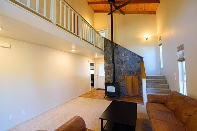 13069 Wells Fargo Drive, Groveland CA: https://media.crmls.org/mediaz/5fe0ae94-c773-44e9-9593-2eed9310ddce.jpg