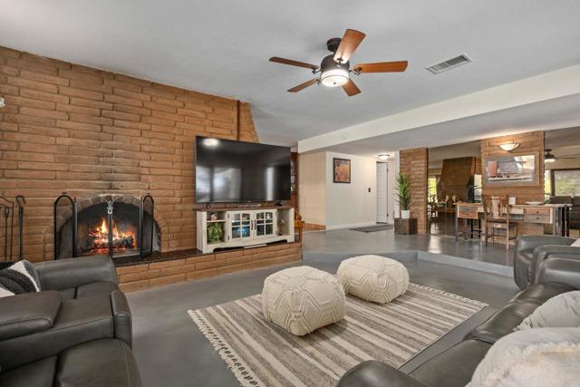 Detail Gallery Image 11 of 56 For 16301 Swartz Canyon Rd, Ramona,  CA 92065 - 3 Beds | 2/1 Baths