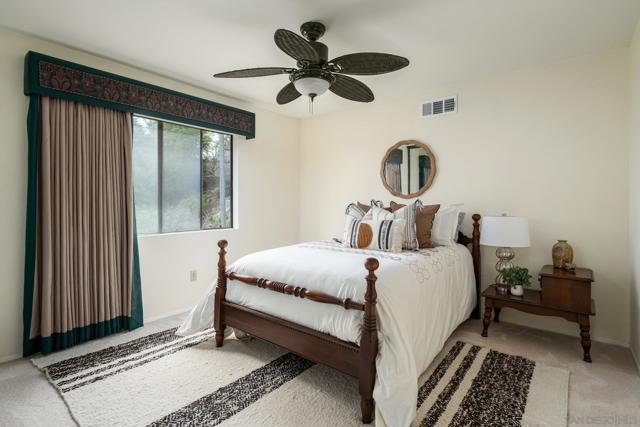 1248 Avocet Ct, Cardiff by the Sea CA: https://media.crmls.org/mediaz/5fe1d45e-3c9b-4baa-a2d3-88b104ac48f1.jpg
