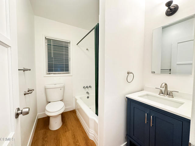 Detail Gallery Image 5 of 9 For 1145 N Central Ave #8,  Glendale,  CA 91202 - 1 Beds | 1 Baths