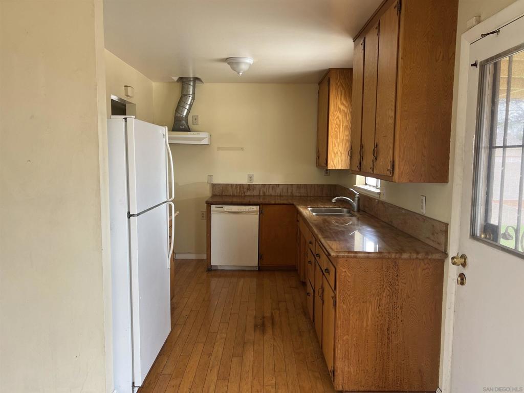 5433 Lodi St - photo 7