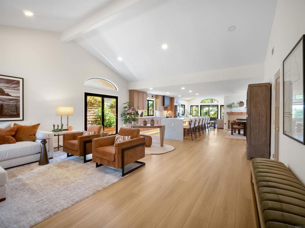 3985 Syme Drive - photo 10