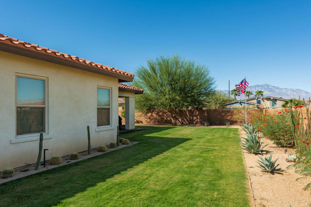 74292 Zeppelin Drive, Palm Desert CA: https://media.crmls.org/mediaz/5fe79884-d82e-49f9-a8c7-8b6df25ab1d8.jpg