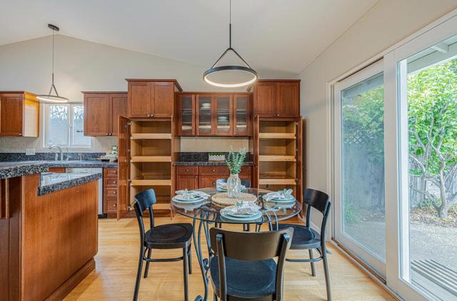 361 Hannon Avenue, Monterey CA: https://media.crmls.org/mediaz/5fe9da00-9162-416d-85b7-63f9b9514efd.jpg