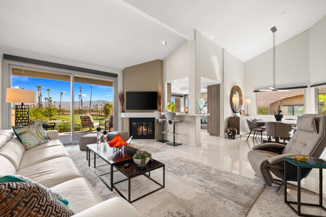 76064 Honeysuckle Drive, Palm Desert, CA 92211