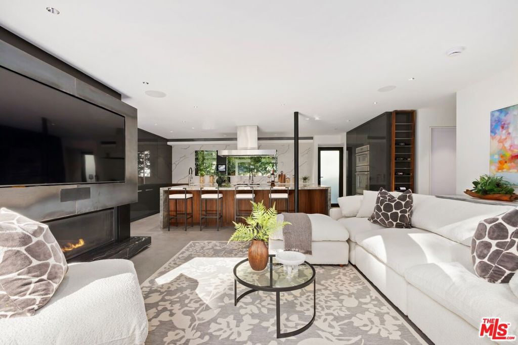 MLS #25625753 image #10