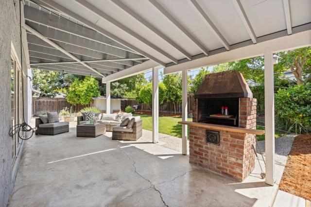 1114 S Genevieve Lane, San Jose CA: https://media.crmls.org/mediaz/5fea9c86-69ed-4de0-978c-a3106029c25f.jpg
