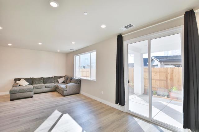 Image 4 of 31 For 809 Big Range Way