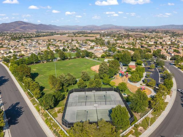 Detail Gallery Image 41 of 49 For 31557 Whitecrown Dr, Murrieta,  CA 92563 - 5 Beds | 3 Baths