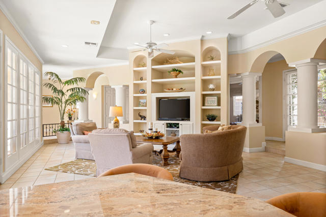 77312 Coyote Creek Path, Indian Wells CA: https://media.crmls.org/mediaz/5fec75cb-86e6-4f15-be14-b0f703719850.jpg