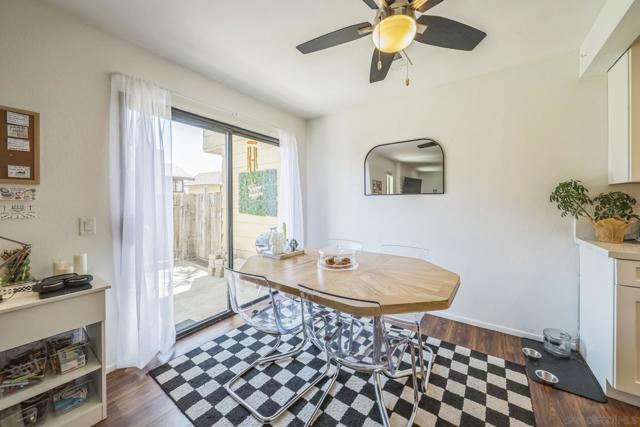970 Marlin Dr, Vista CA: https://media.crmls.org/mediaz/5fed068a-308b-480e-9338-1ab9b9bce96c.jpg