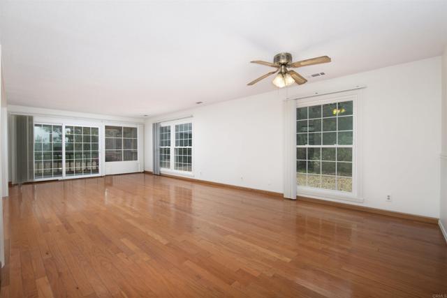 3621 Vista Campana S, Oceanside CA: https://media.crmls.org/mediaz/5fee9f8f-cecd-40f4-a5da-0034fee91d92.jpg