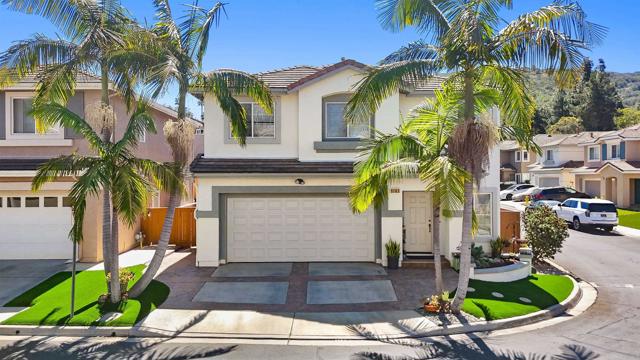 Detail Gallery Image 3 of 55 For 9783 Kika Ct, San Diego,  CA 92129 - 3 Beds | 2/1 Baths