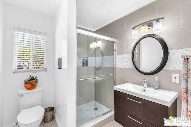 Image 23 of 46 For 68401 Rodeo Road