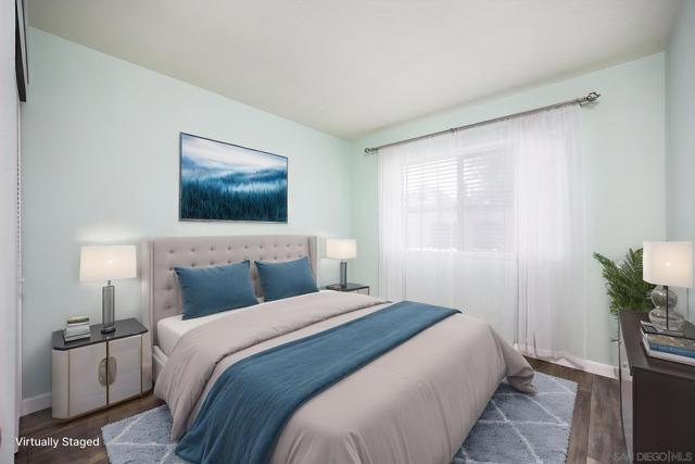345 N Melrose Dr, Vista CA: https://media.crmls.org/mediaz/5fefc875-5264-43e4-b100-a3b3f3be5443.jpg