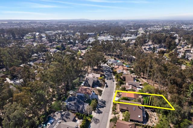 Image 7 of 57 For 10594 Rookwood Drive