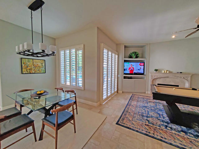 Dning Area/Family Room
