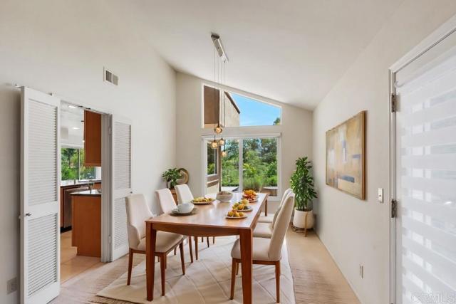 Detail Gallery Image 7 of 53 For 14040 Old Station Road, San Diego,  CA 92064 - 4 Beds | 2/1 Baths