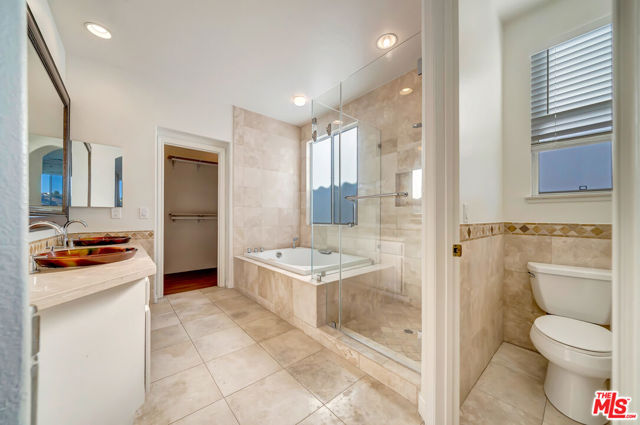 24819 Calle Cedro photo 12