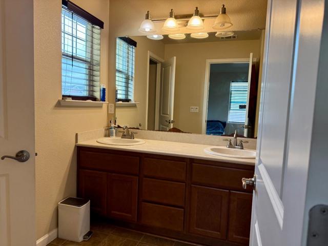 631 Heirloom Place, King City CA: https://media.crmls.org/mediaz/5ff3b783-8839-4066-8a9b-6444fac40753.jpg