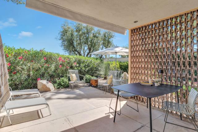 360 Cabrillo Road, Palm Springs CA: https://media.crmls.org/mediaz/5ff4661e-2b27-4621-9c38-d8f7e3776ec4.jpg