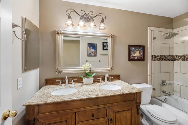 Detail Gallery Image 27 of 47 For 5073 Sea Mist Ct., San Diego,  CA 92121 - 5 Beds | 3 Baths