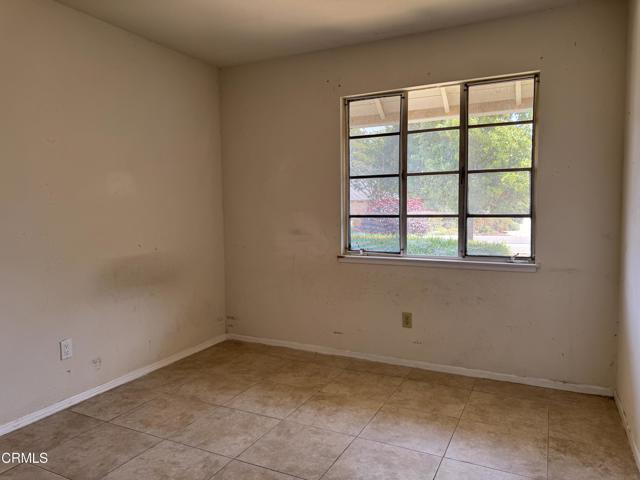 8223 Tiara Street, Ventura CA: https://media.crmls.org/mediaz/5ff6995d-ed2a-4b26-afcf-0aa47c4a922d.jpg