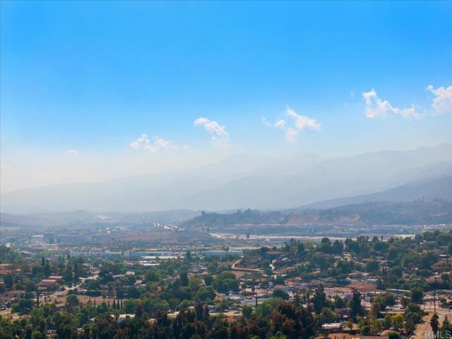 Detail Gallery Image 31 of 32 For 19065 Envoy Ave, Corona,  CA 92881 - 3 Beds | 2 Baths