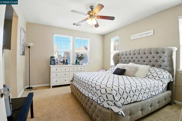 35 Belluno Dr, Stockton CA: https://media.crmls.org/mediaz/5ff94c82-f71c-43b1-baa5-95d0fcf4b805.jpg