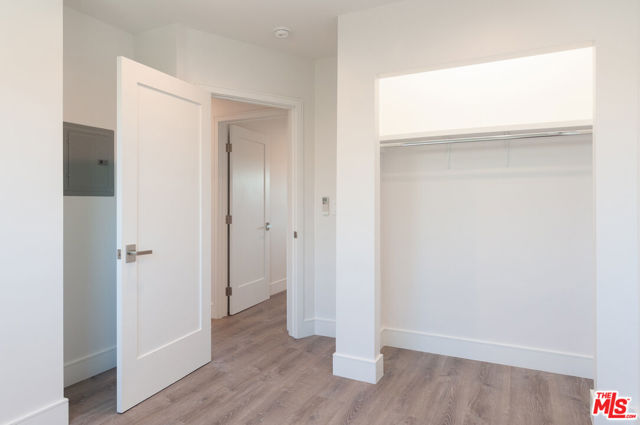 1310 W Valencia Drive, Fullerton CA: https://media.crmls.org/mediaz/5ff9e74f-48f5-4752-820e-e436635f035b.jpg