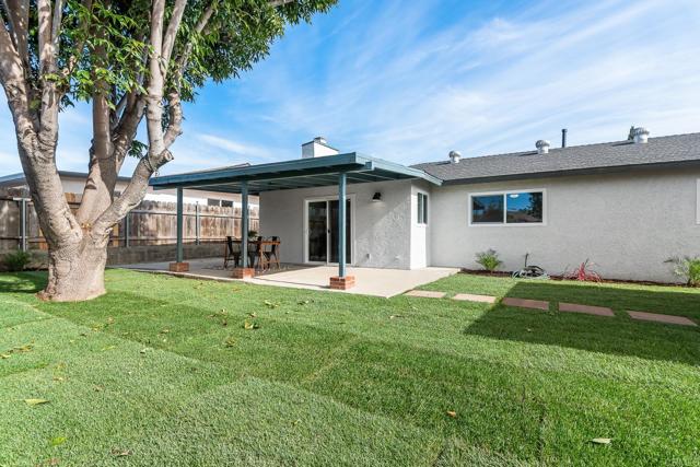 Detail Gallery Image 21 of 26 For 4947 Luna Dr, Oceanside,  CA 92057 - 3 Beds | 2 Baths