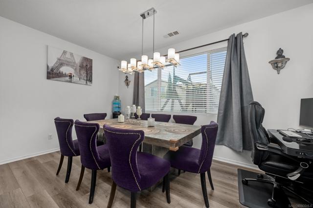 Image 8 of 32 For 38512 Rosegate Pl